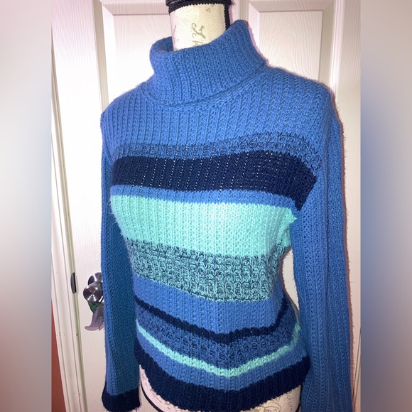 Vintage Y2K Delia’s Chunky Knit Stripe Turtleneck Acrylic Sweater Blue sz Large - Picture 1 of 7